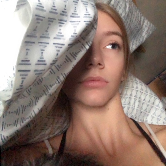 Meet your Posher, Lauren - Picture 1 of 1